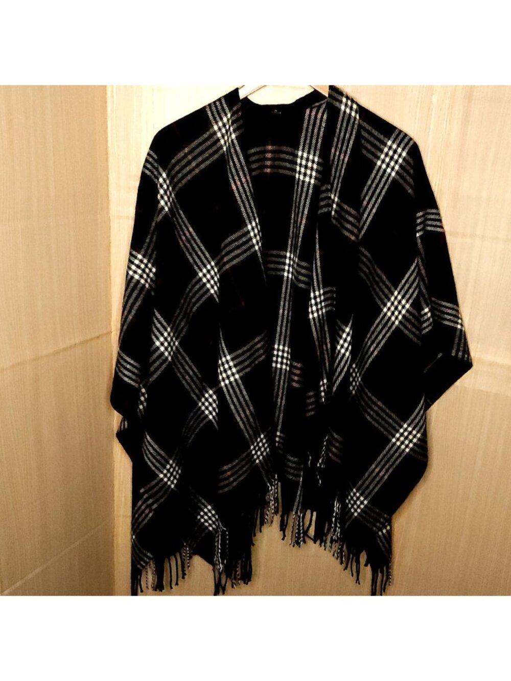 V. Fraas Womens Black Red Plaid Fringe Open Poncho Style Coverup OS